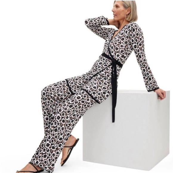 Diane von Furstenberg x Target Poppy Sweater Wrap Top Knit Long Sleeve Size XXS - Picture 3 of 6